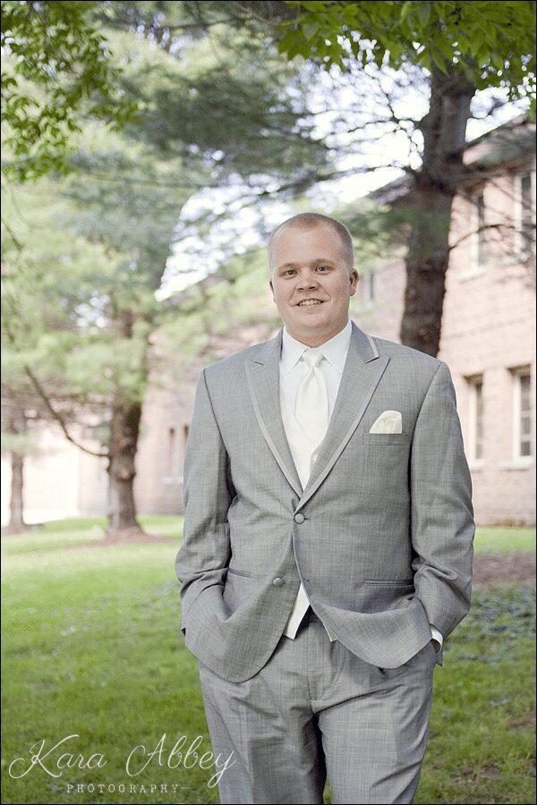 Groom Portrait Treadway Inn Owego, NY Groom Portrait Treadway Inn Owego, NY