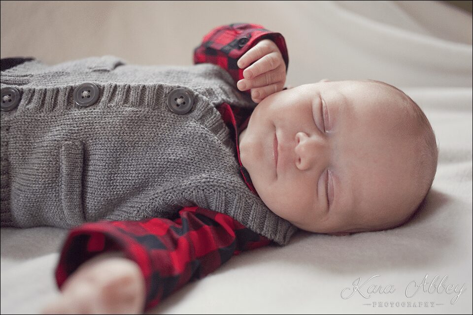 newborn photography brother smile family horseheads, NY plaid