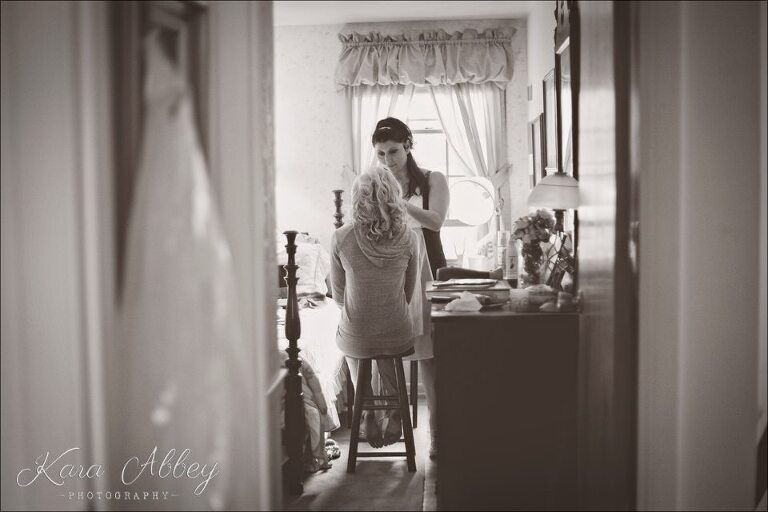 wedding photography pittsburgh pa bride getting ready makeup