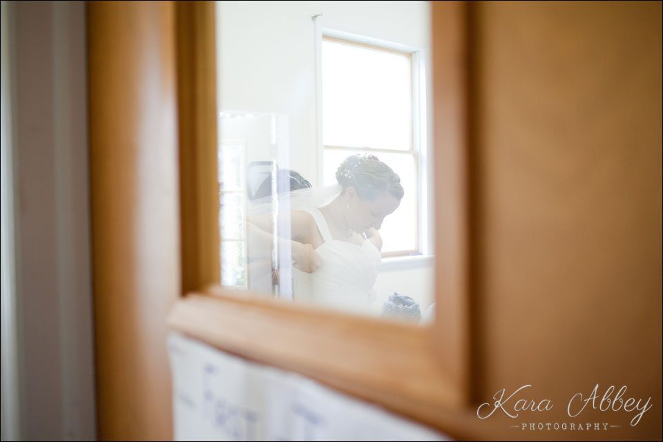 wedding photography outdoor bride groom wyalusing pa getting ready