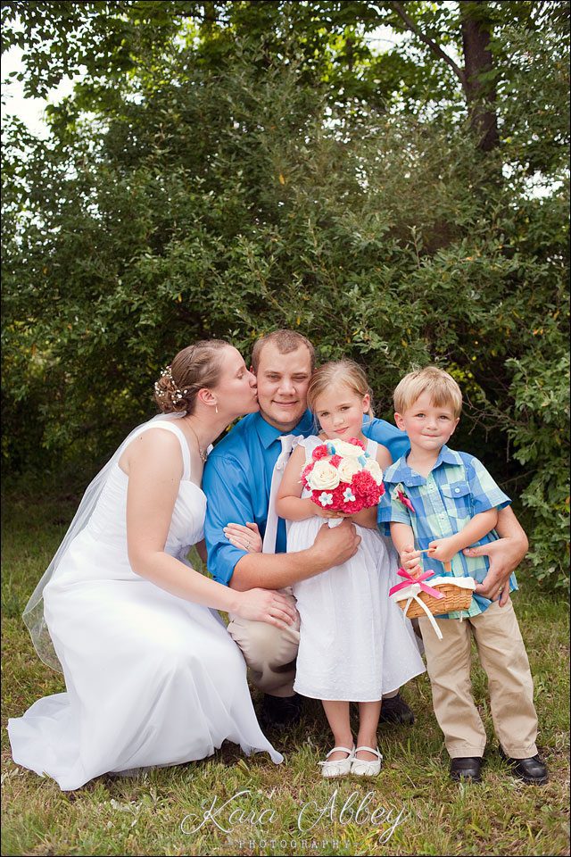 wedding photography outdoor bride groom wyalusing pa flower girl ringbearer