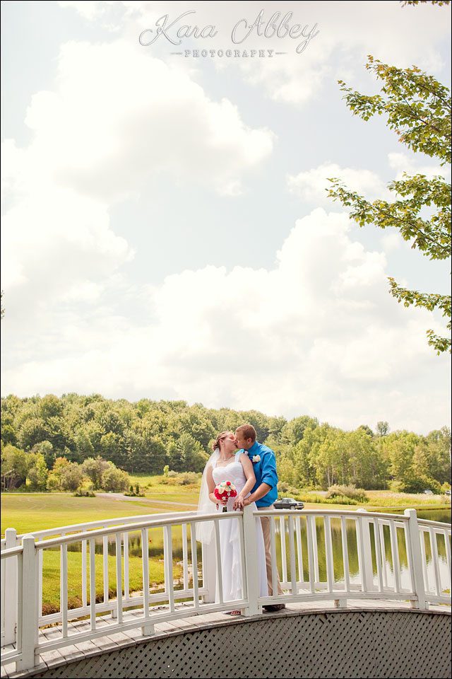 wedding photography outdoor bride groom wyalusing pa bridge