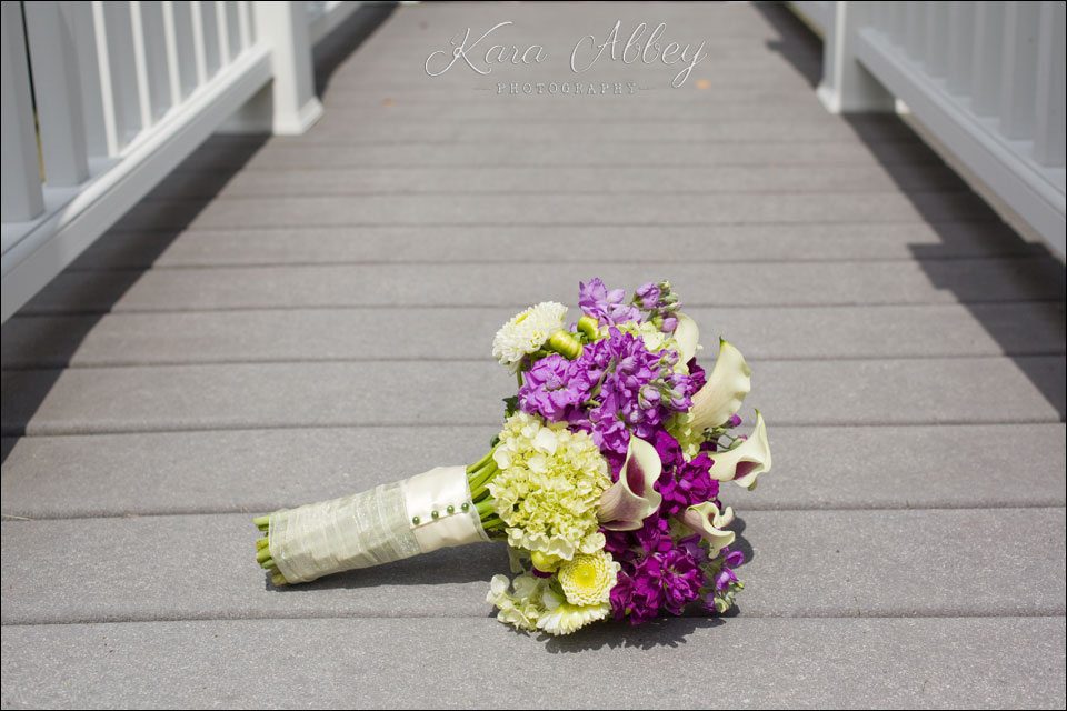wedding day photography vestal ny bride flowers bouquet