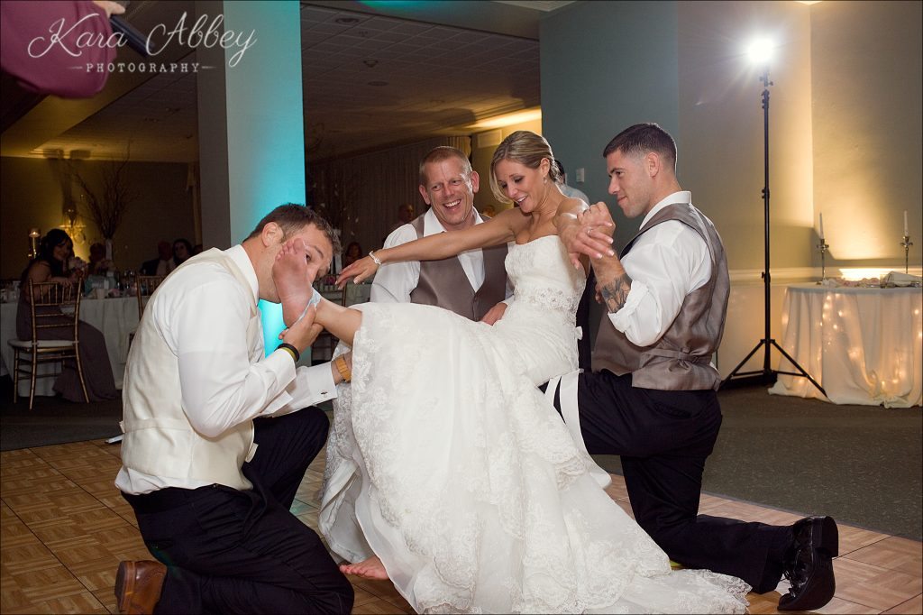 Wedding Photography Pittsburgh PA Irwin PA Greensburg PA Monroeville PA reception garter