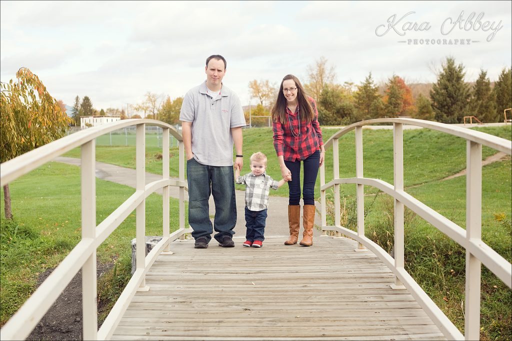 Outdoor Family Photography Pittsburgh PA Irwin PA Greensburg PA Monroeville PA