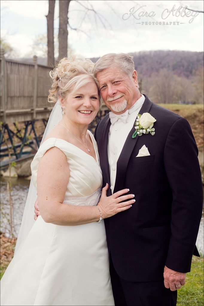 Wedding Photography Owego NY Irwin PA Greensburg PA Monroeville PA Pittsburg PA bride groom formal portrait