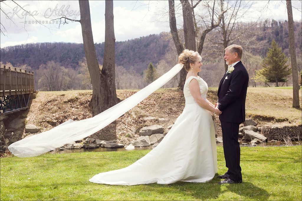 Wedding Photography Owego NY Irwin PA Greensburg PA Monroeville PA Pittsburg PA bride groom formal portrait cathedral veil