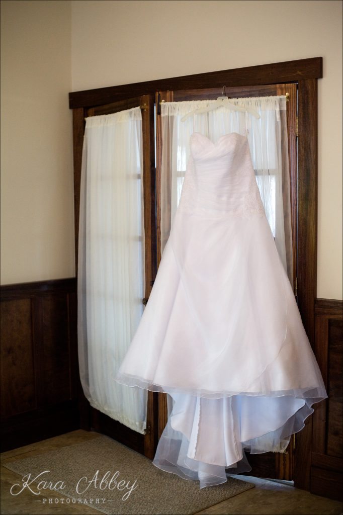 wedding photography photographer rome, pa irwin, pa bridal dress
