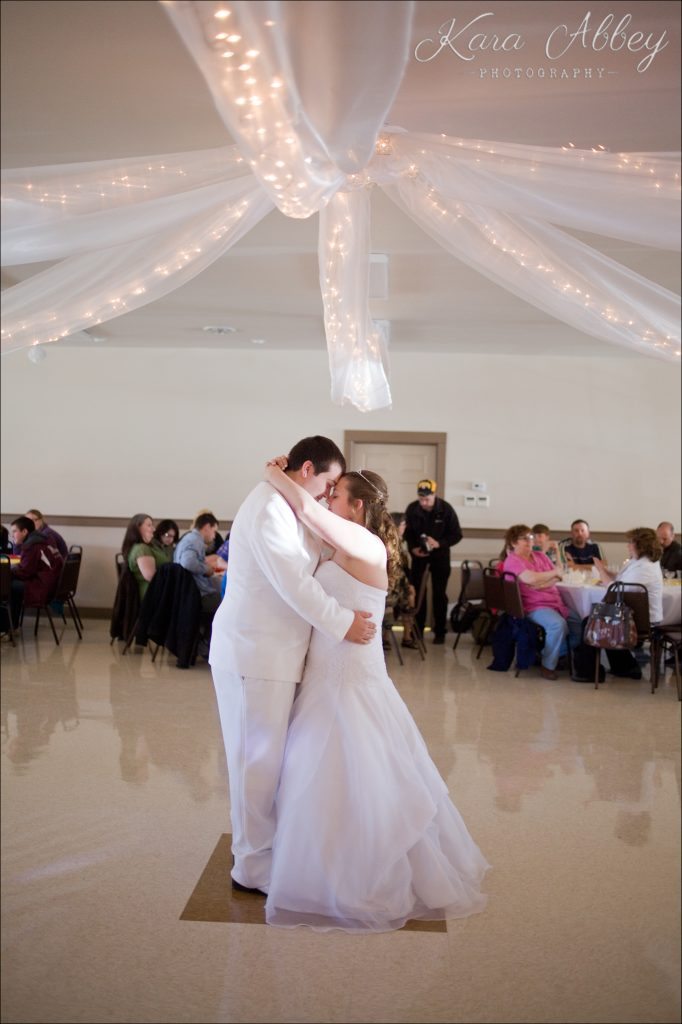 wedding photography photographer rome, pa irwin, pa bride groom first dance
