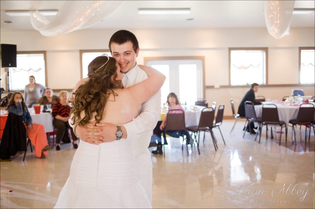 wedding photography photographer rome, pa irwin, pa bride groom pine cradle lake garter reception dancing