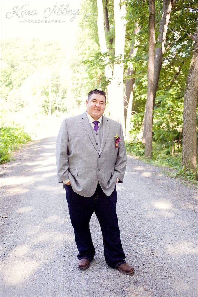 wedding photography Irwin, PA Pittsburgh, PA Towanda, PA Shoresbrook Inn groom portrait