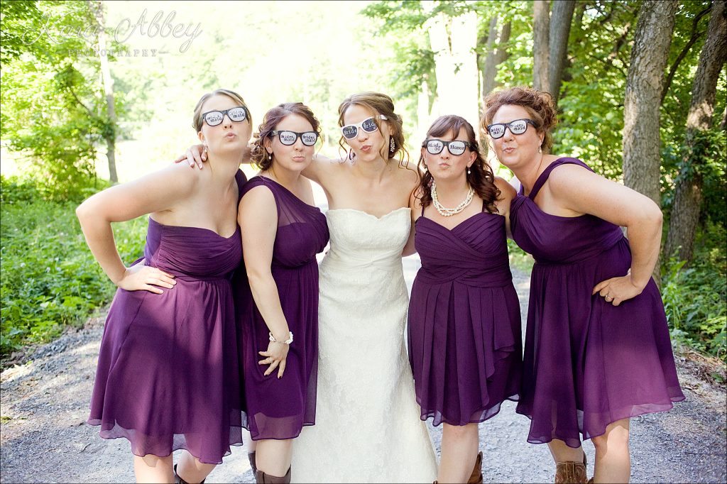 wedding photography Irwin, PA Pittsburgh, PA Towanda, PA Shoresbrook Inn bride bridesmaids glasses duckface