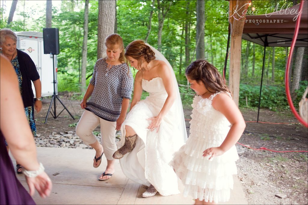 wedding photography Irwin, PA Pittsburgh, PA Towanda, PA Shoresbrook Inn dance