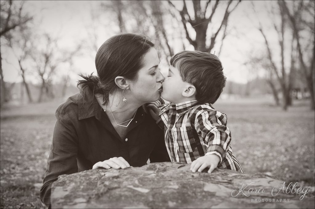 Outdoor Spring Family Photographer Little Boy Kara Abbey Photography Irwin, PA Pittsburgh, PA Monroeville, PA Greensburg, PA