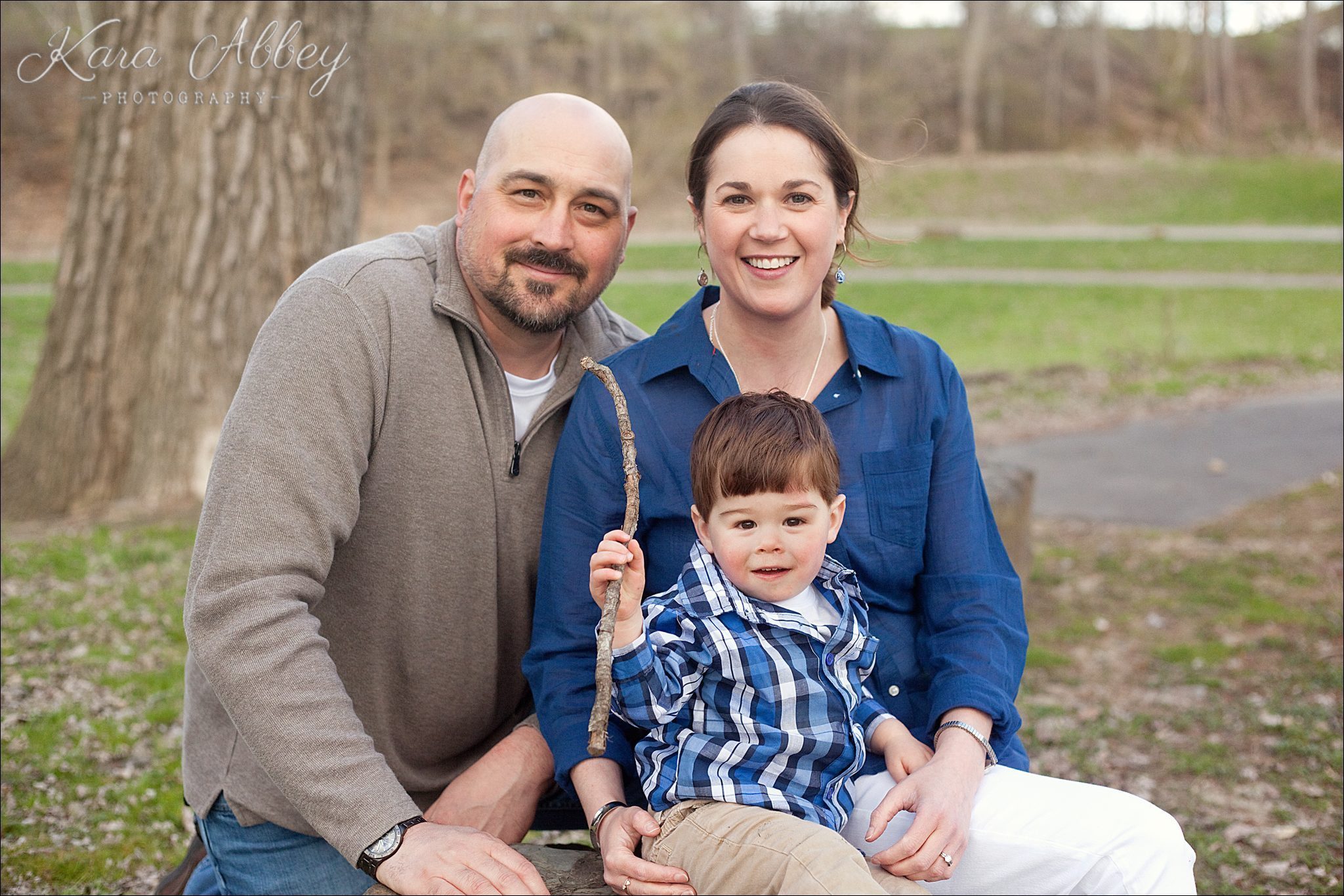 Outdoor Spring Family Photographer Little Boy Kara Abbey Photography Irwin, PA Pittsburgh, PA Monroeville, PA Greensburg, PA
