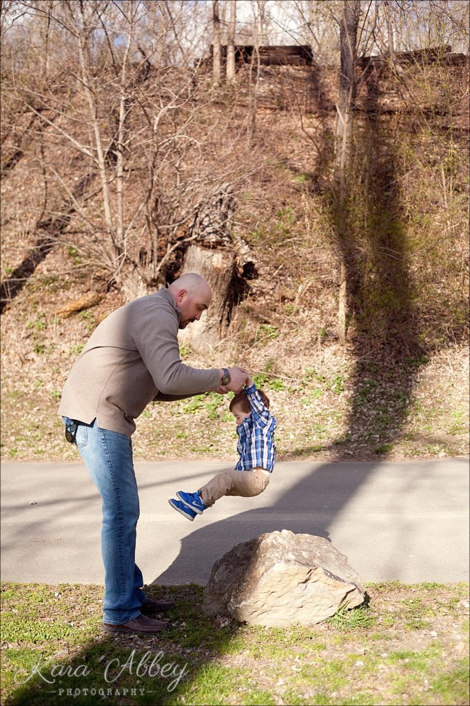 Outdoor Spring Family Photographer Little Boy Kara Abbey Photography Irwin, PA Pittsburgh, PA Monroeville, PA Greensburg, PA