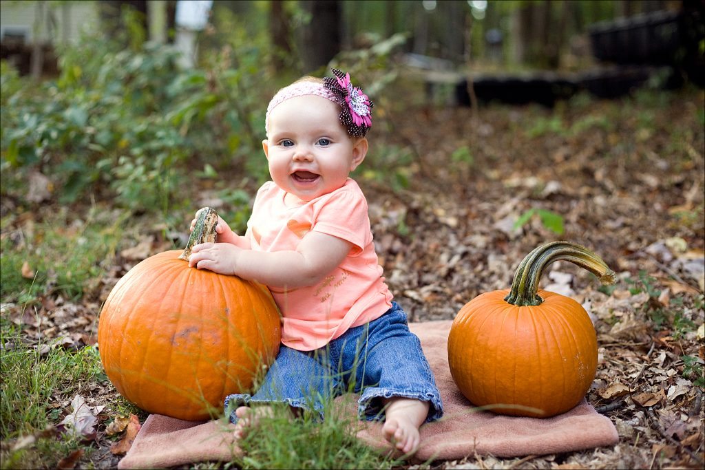Fall at Deep Creek Lake Maryland 7-Month Portrait with Pumpkins Weekend Write-Up