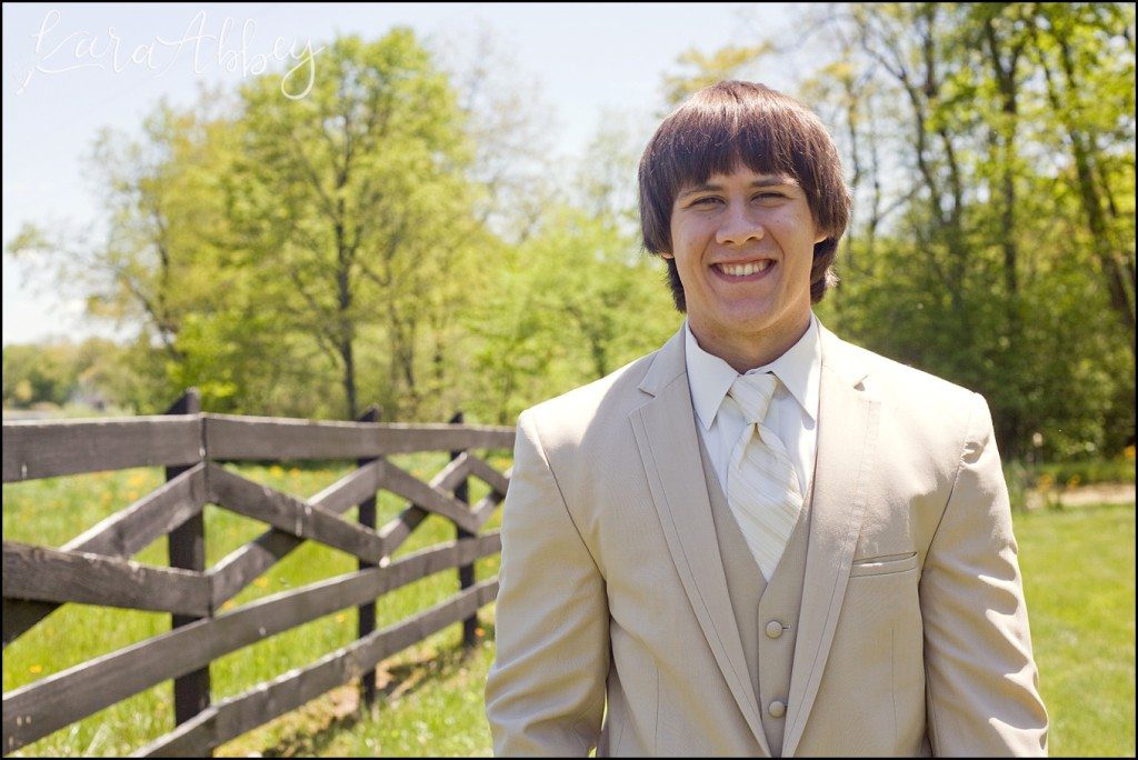 UP Themed Summer Wedding Photography The Hayloft Rockwood, PA Groom Portrait