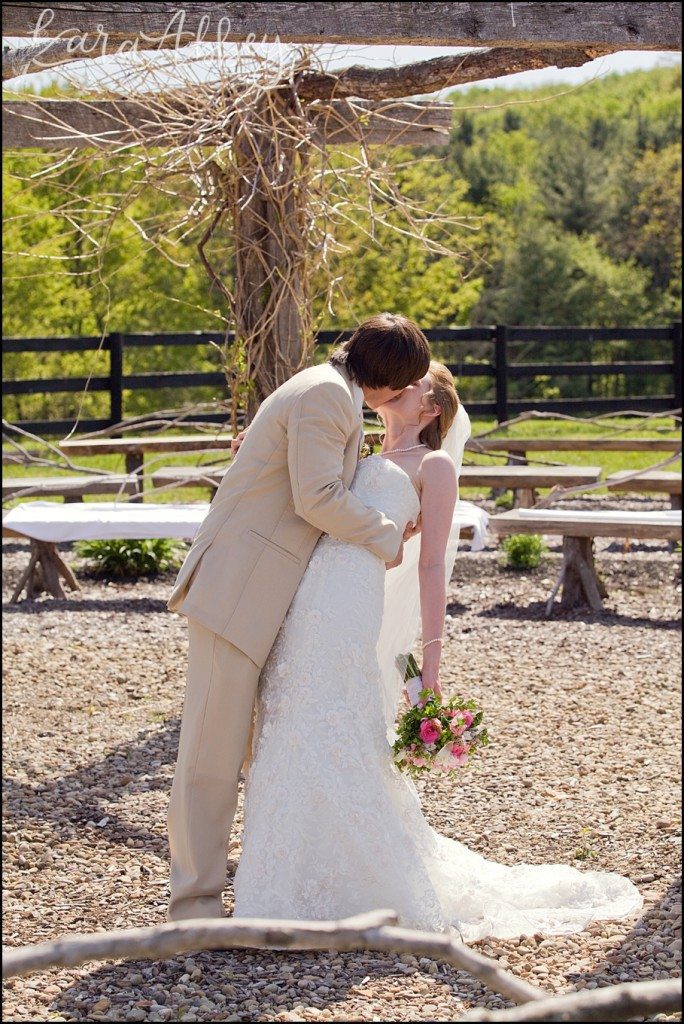 UP Themed Summer Wedding Photography The Hayloft Rockwood, PA Bridal Portraits