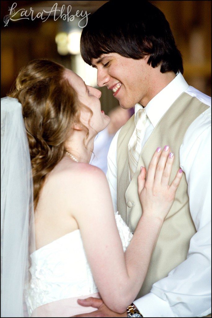 UP Themed Summer Wedding Photography The Hayloft Rockwood, PA Reception First Dance