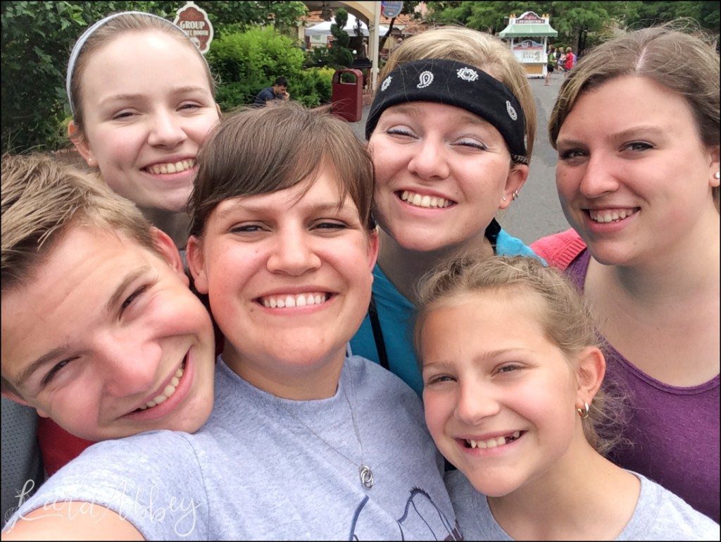 Spring Family Vacation to Dollywood in Pigeon Forge, TN
