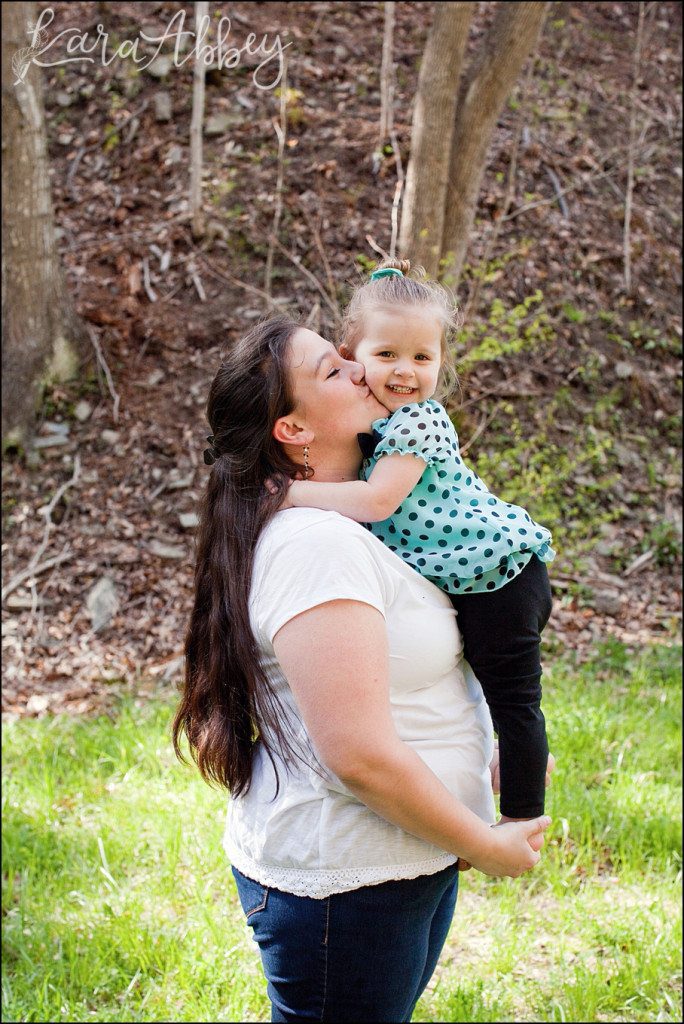Spring Family Photography Brother & Sister Portraits at Waverly Glen, NY by Kara Abby Photography, Family Photographer in Irwin, PA