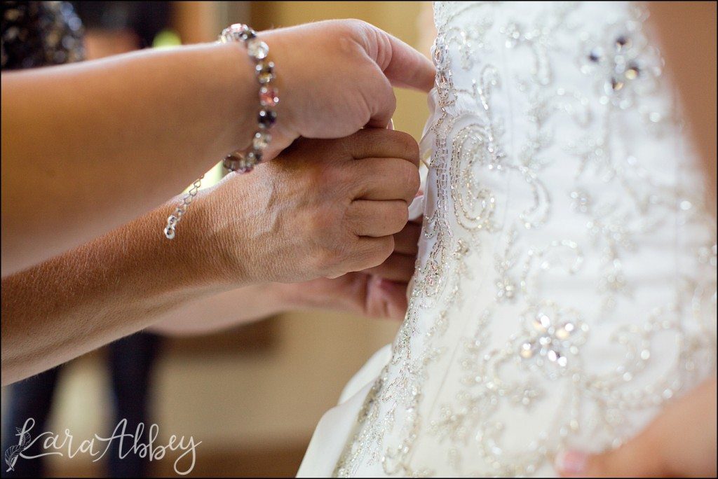Elegant Romantic Wedding Details at the DoubleTree in Monroeville, PA by Kara Abbey Photography