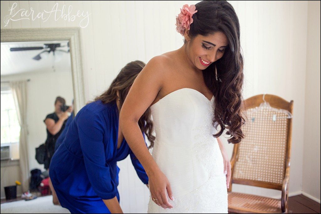 Rustic Chic Columbian Summer Wedding Details at the Shoresbrook Inn in Towanda, PA by Kara Abbey Photography in Irwin, PA