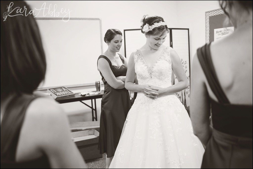 Mt. Pleasant, PA Summer Teal & Orange Fun Wedding by Kara Abbey Photography in Irwin, PA