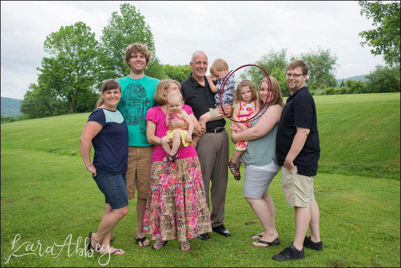 Behind the Scenes Anatomy of a Family Photo by Kara Abbey Photography in Irwin, PA