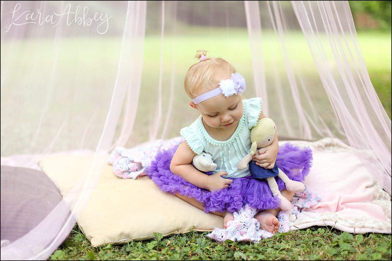 Braelynn's whimsical summer 18 month portraits by Kara Abbey Photography in Irwin, PA