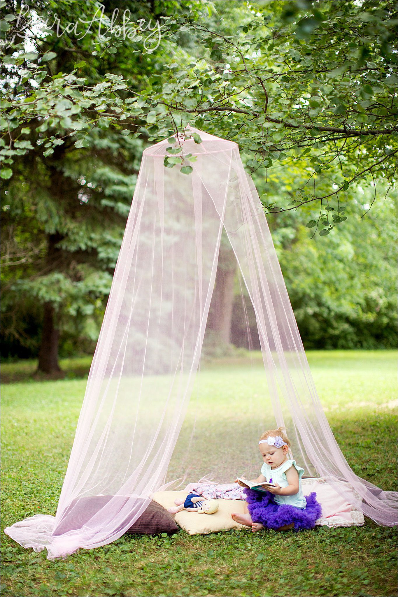 Braelynn's whimsical summer 18 month portraits by Kara Abbey Photography in Irwin, PA