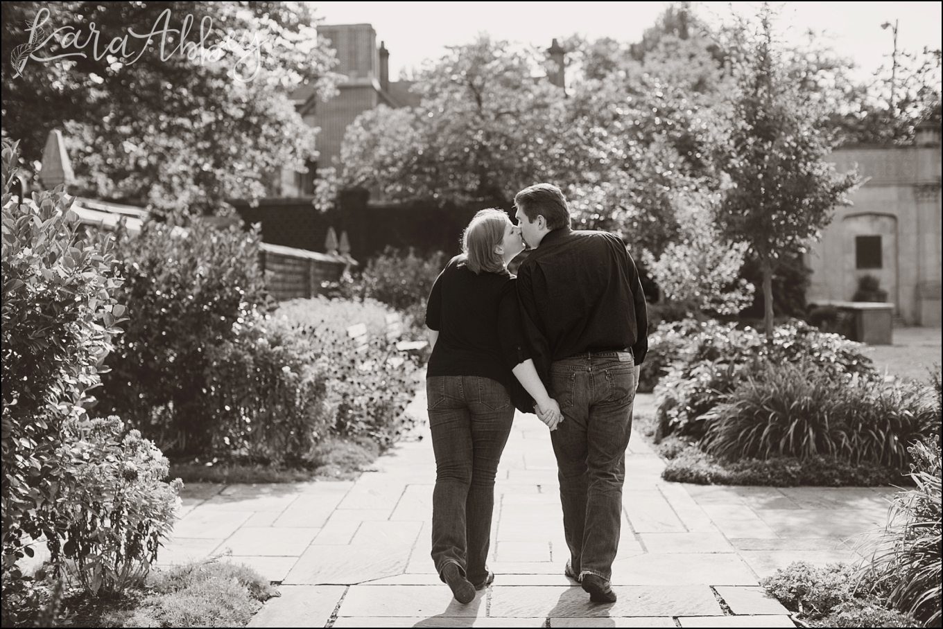 Summer Relaxed Engagement Photos at Mellon Park in Pittsburgh PA by Kara Abbey Photography in Irwin, PA