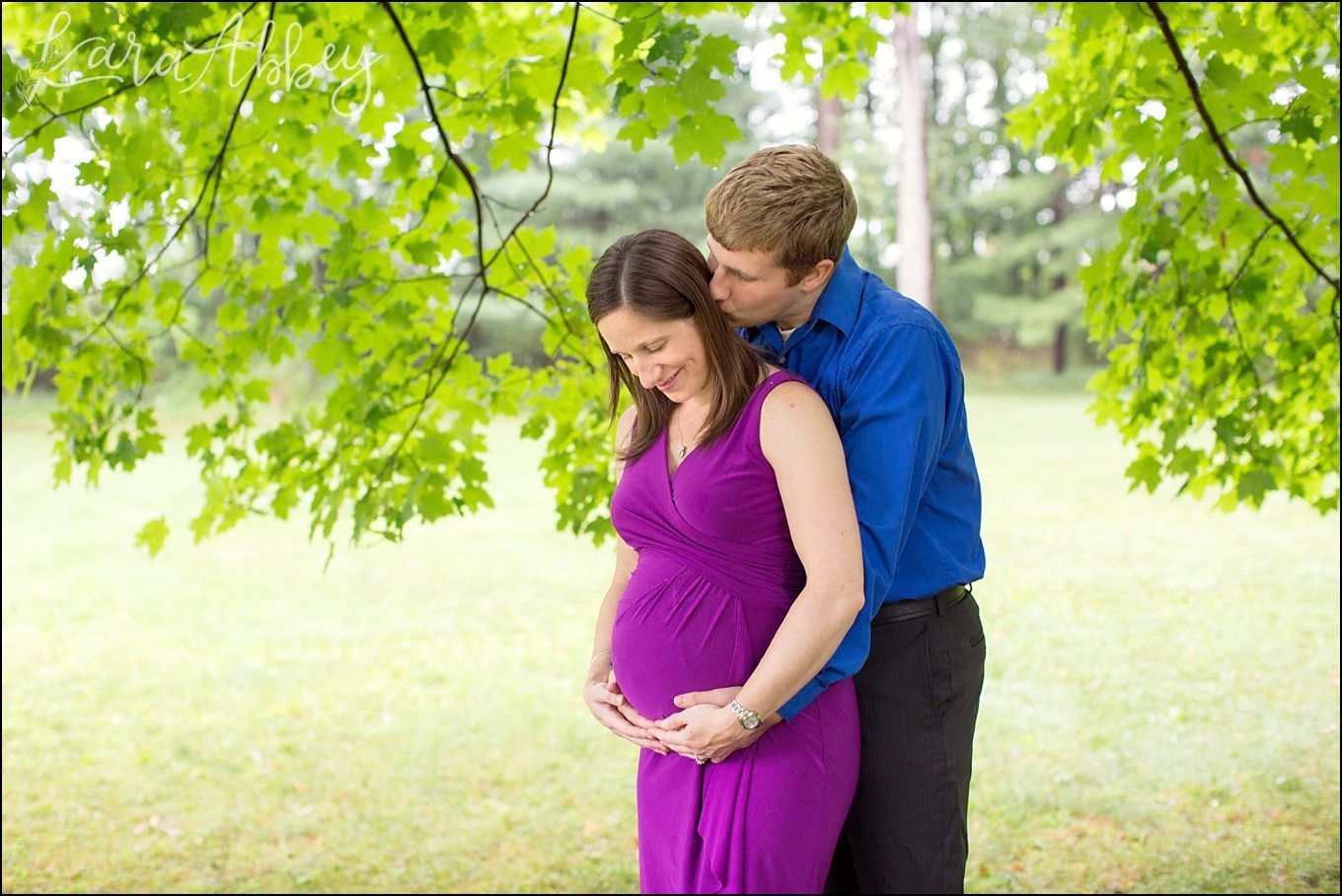 Laid Back Relaxed Maternity Photos at Home in Vestal, NY by Kara Abbey Photography in Irwin, PA