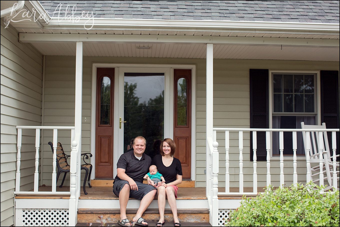 Family & Newborn Photos at Home in Owego, NY by Kara Abbey Photography in Irwin, PA