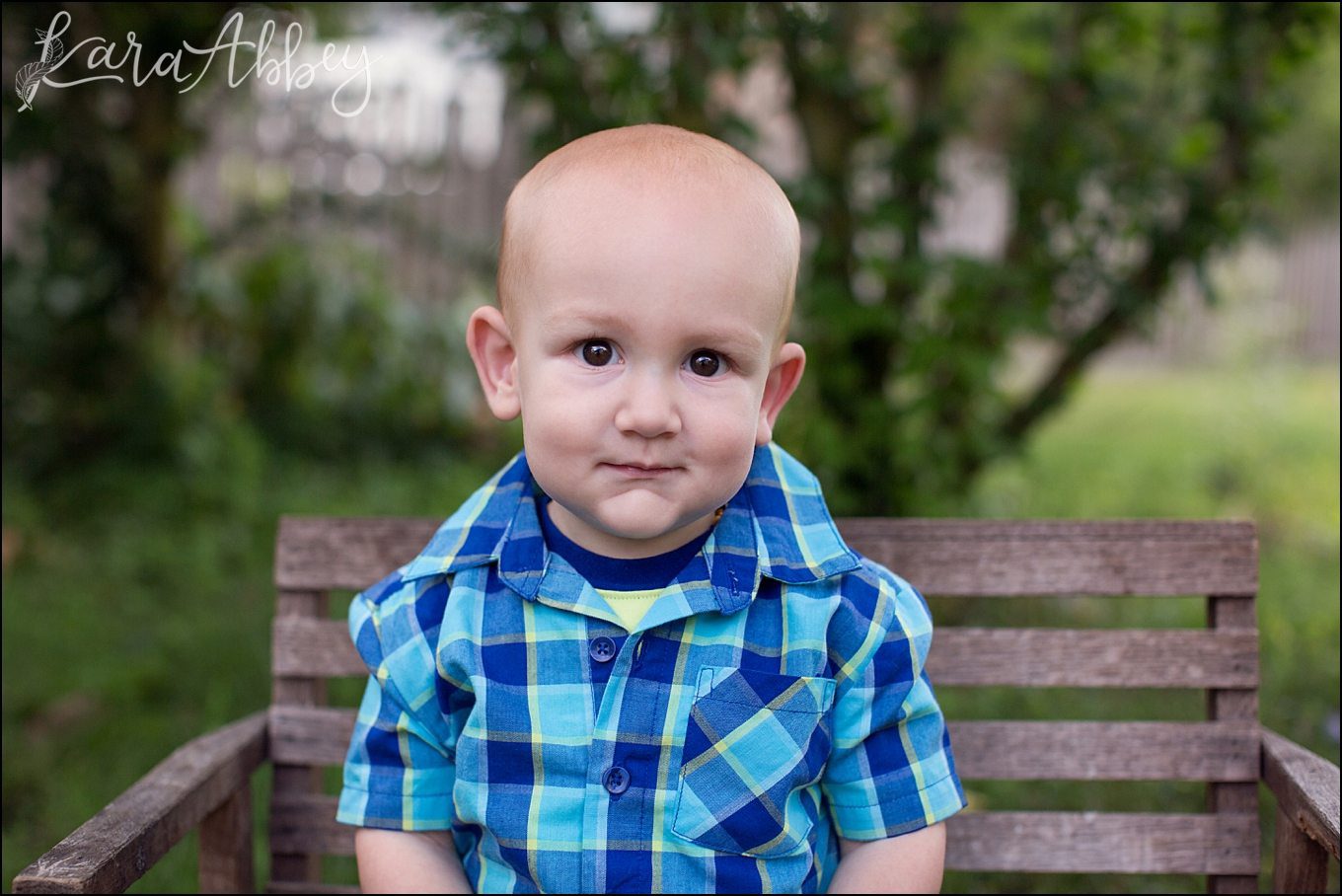 Outdoor Backyard Summer 1 Year Old Portraits by Kara Abbey Photography in Irwin, PA
