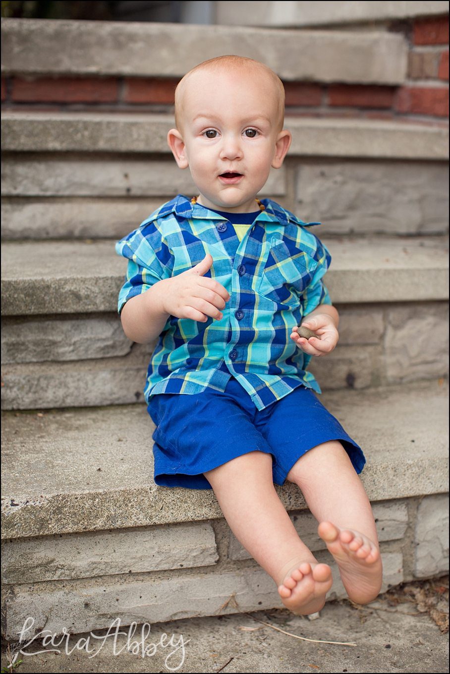 Outdoor Backyard Summer 1 Year Old Portraits by Kara Abbey Photography in Irwin, PA