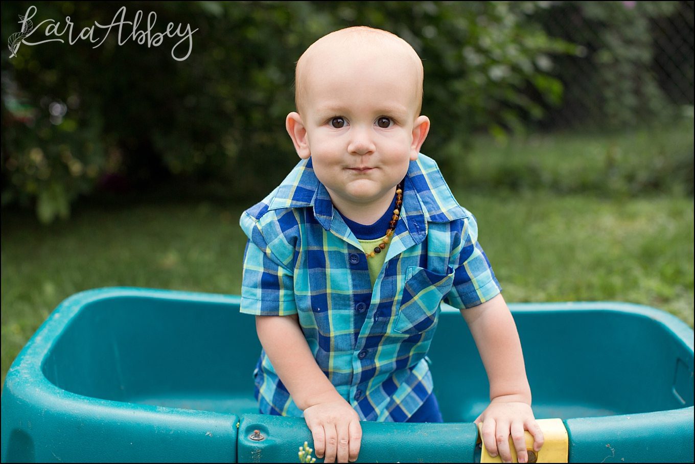 Outdoor Backyard Summer 1 Year Old Portraits by Kara Abbey Photography in Irwin, PA