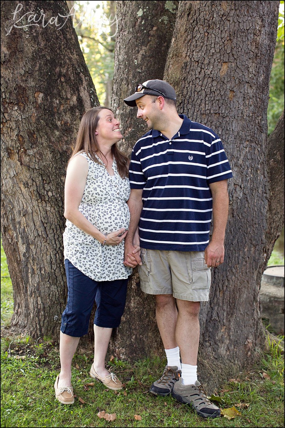 Manor Park in Manor, PA Summer Maternity Portraits by Kara Abbey Photography in Irwin, PA