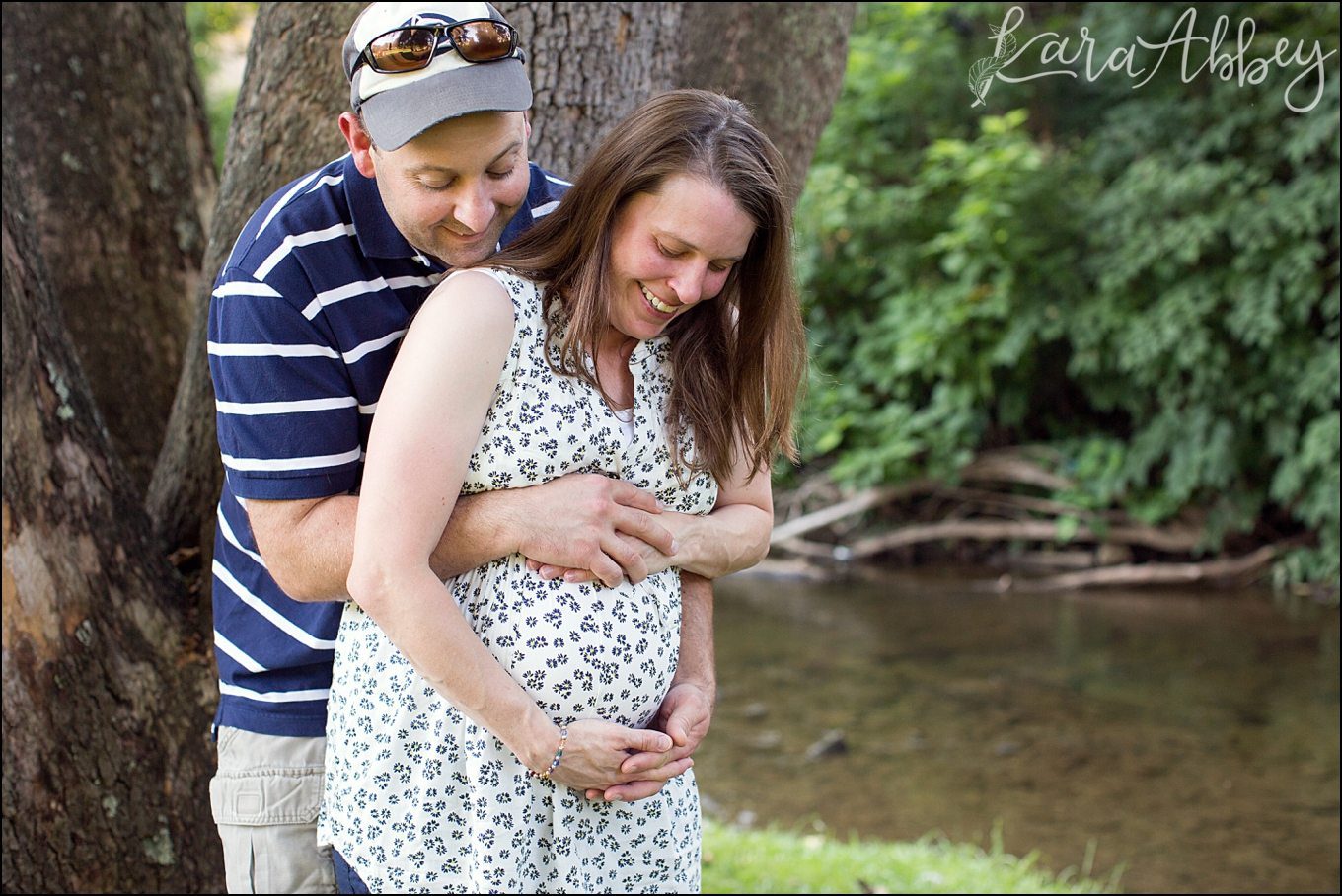 Manor Park in Manor, PA Summer Maternity Portraits by Kara Abbey Photography in Irwin, PA