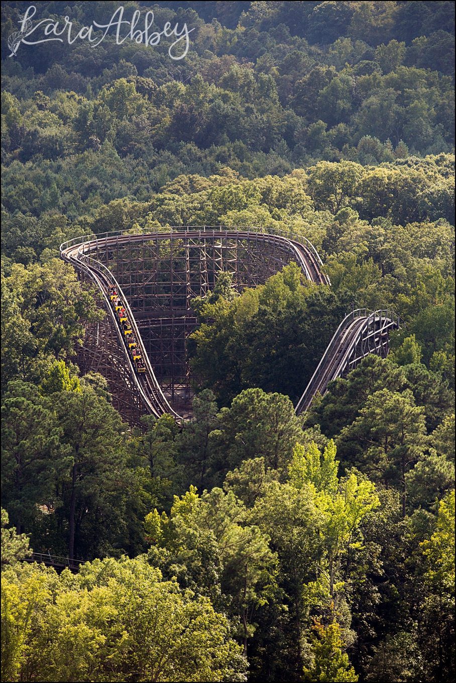 5 Tips to Visit Kings Dominion Cedar Fair Theme Park in Virginia by Kara Abbey Photography in Irwin, PA