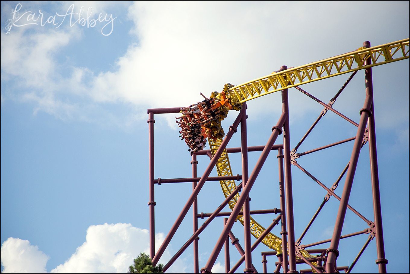 5 Tips to Visit Kings Dominion Cedar Fair Theme Park in Virginia by Kara Abbey Photography in Irwin, PA