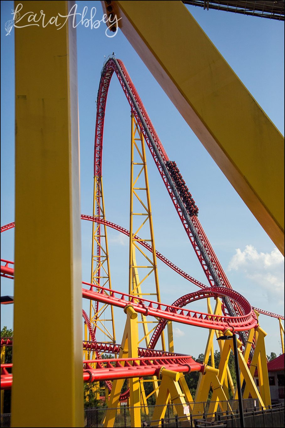 5 Tips to Visit Kings Dominion Cedar Fair Theme Park in Virginia by Kara Abbey Photography in Irwin, PA