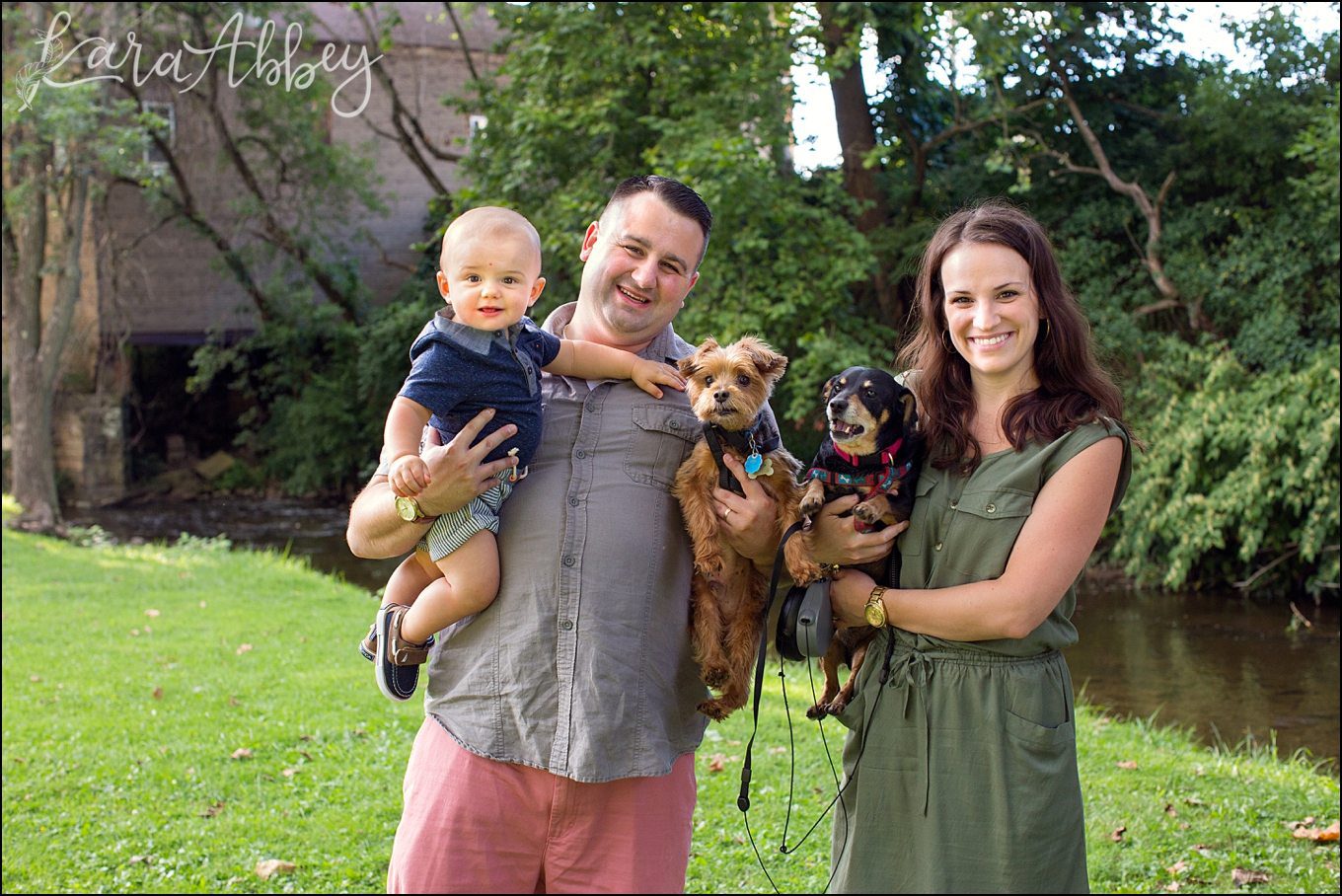 Summer Family Portraits at Manor Park in Irwin, PA by Kara Abbey Photography