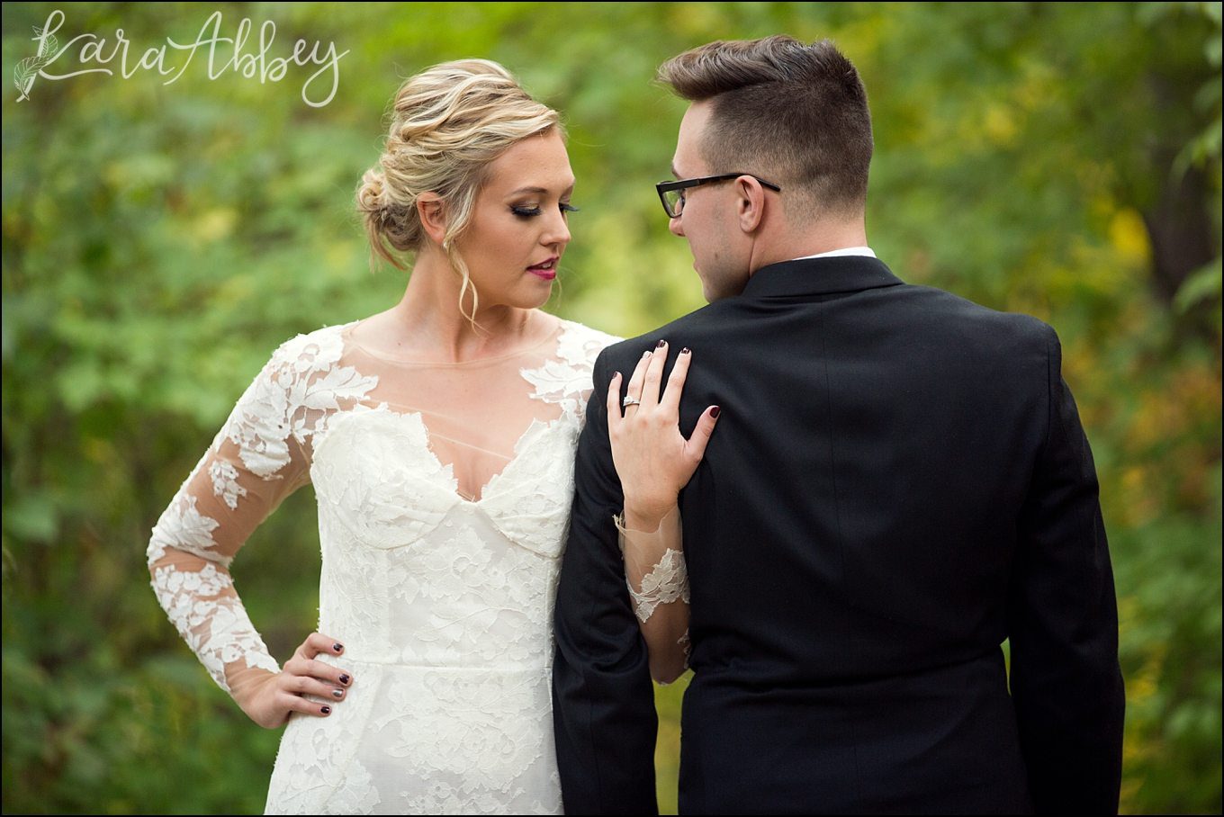 Burgundy & Fall Inspired Romantic & Happy Wedding Portraits | by Kara Abbey Photography in Irwin, PA