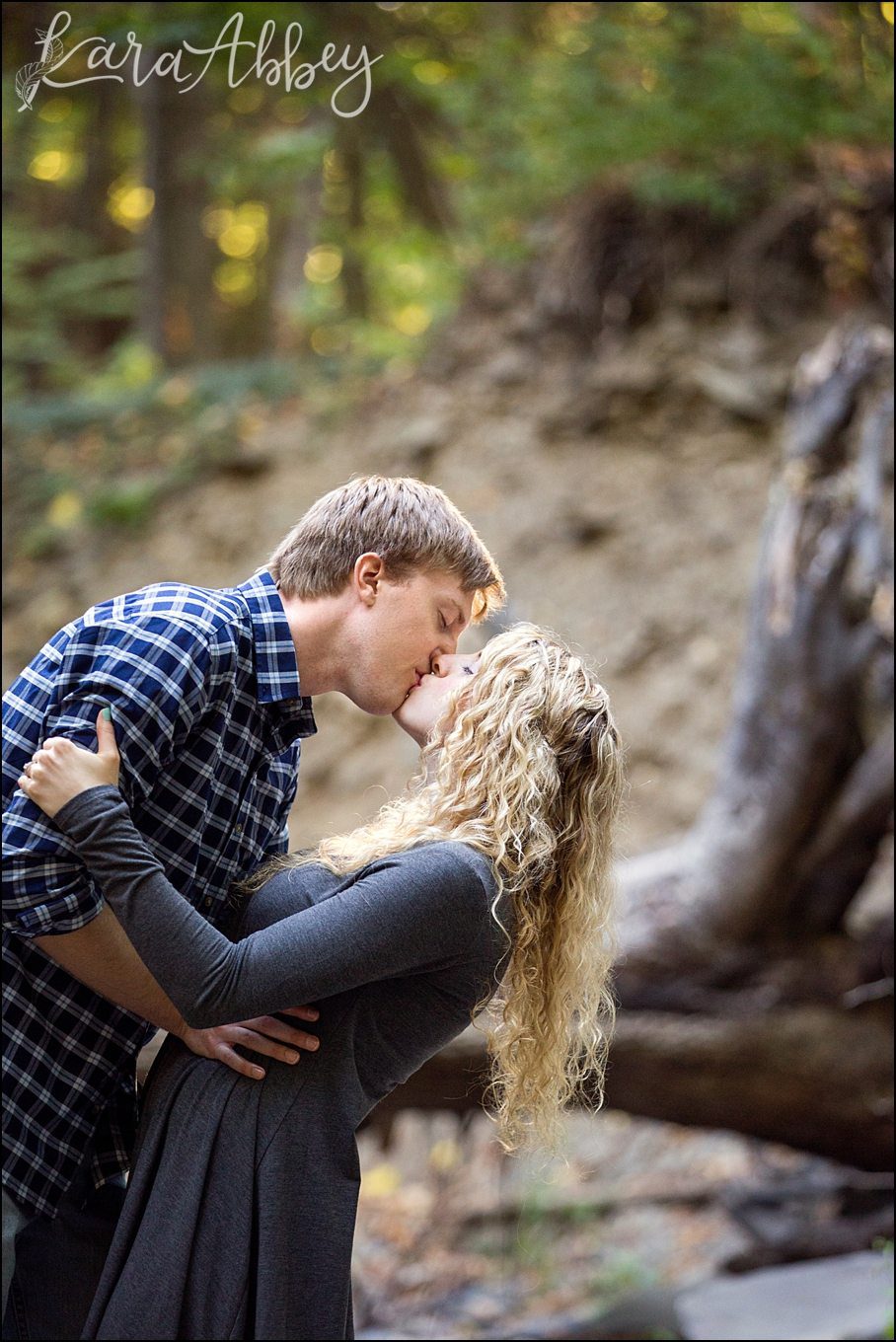 Sweedler Nature Preserve Summer Engagement Pictures by Kara Abbey Photography in Irwin, PA