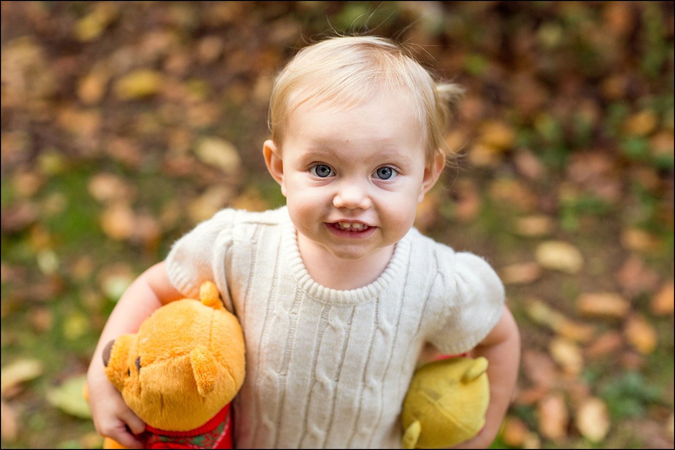 A Wedding Photographer's Backyard Fall Family Portraits in Irwin, PA