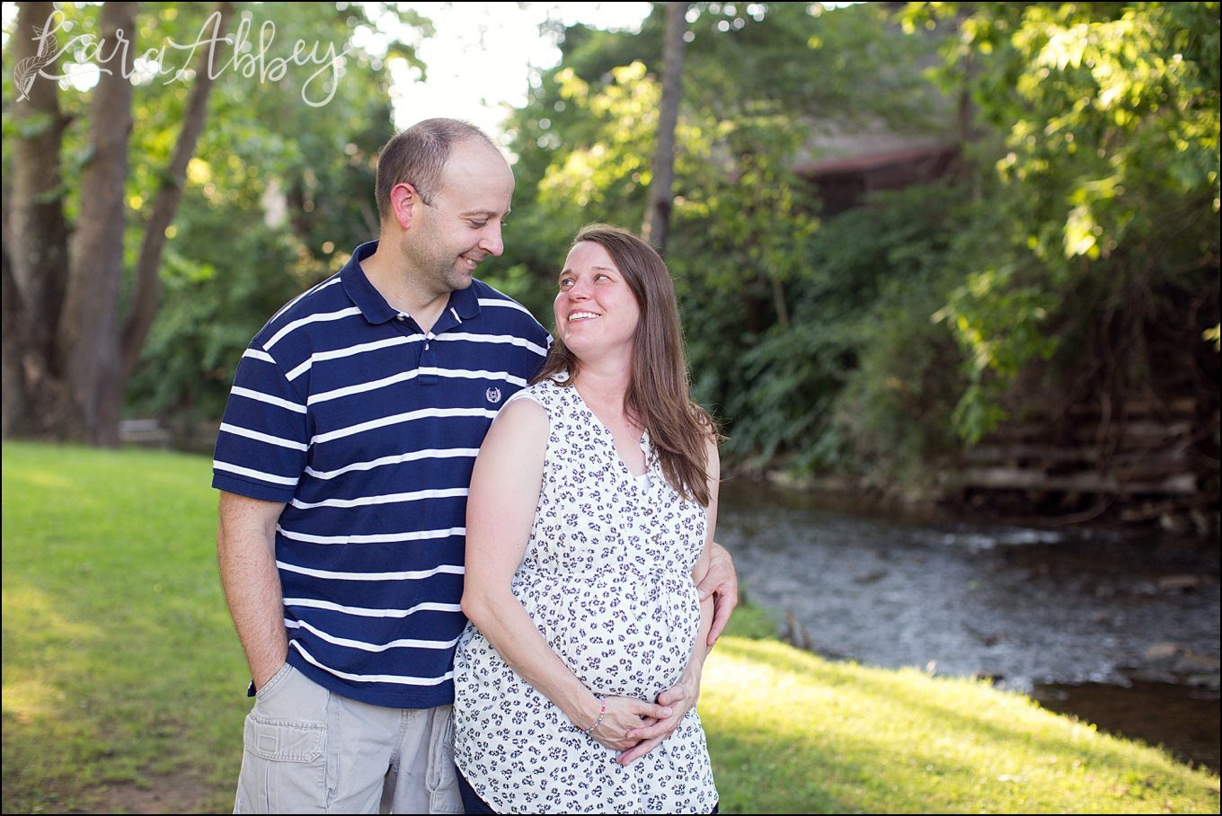 Manor, PA Maternity Portrait Photographer