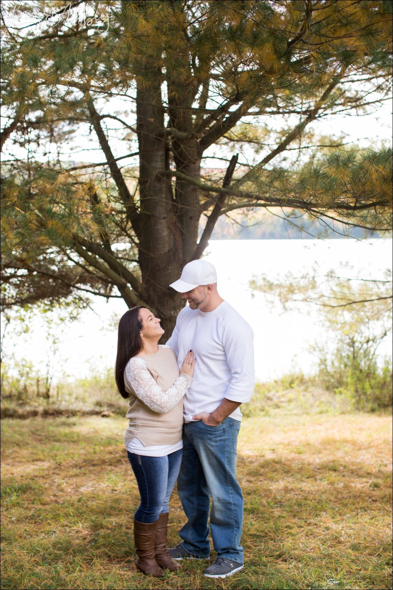 Fall Engagement Photos by Irwin, PA Engagement & Wedding Photorapher