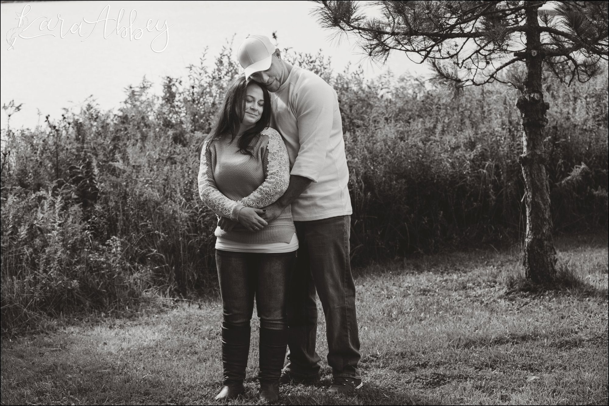 Fall Engagement Photos by Irwin, PA Engagement & Wedding Photorapher